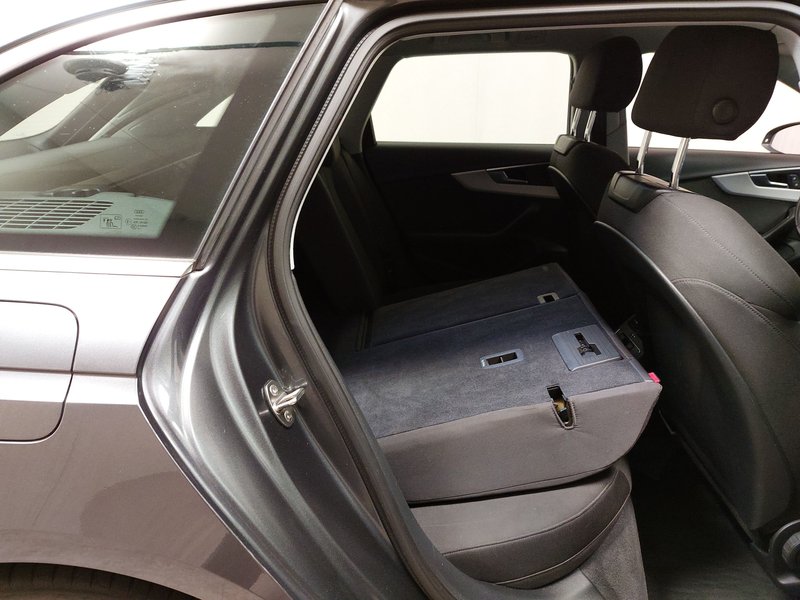 Audi A4 Avant 40 TDI S line vc automatik • ACC • Full LED — 11