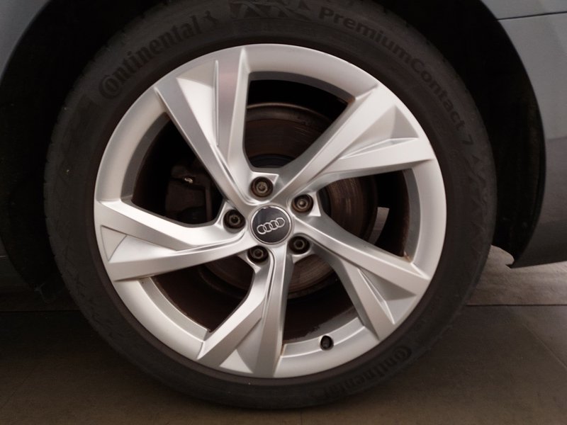 Audi A4 Avant 40 TDI S line vc automatik • ACC • Full LED — 8