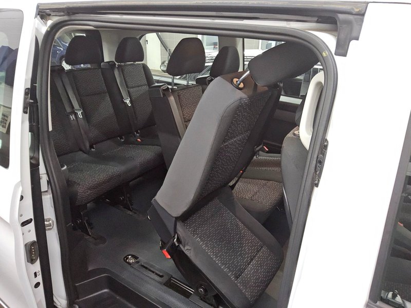 Mercedes-Benz Vito CDI 4x4 Pro duga izvedba automatik — 12