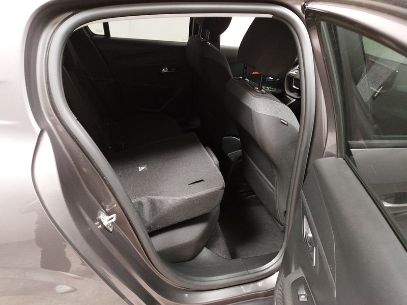 Peugeot 208 1.2 PureTech • 360° kamera • digitalni instrumenti — 11