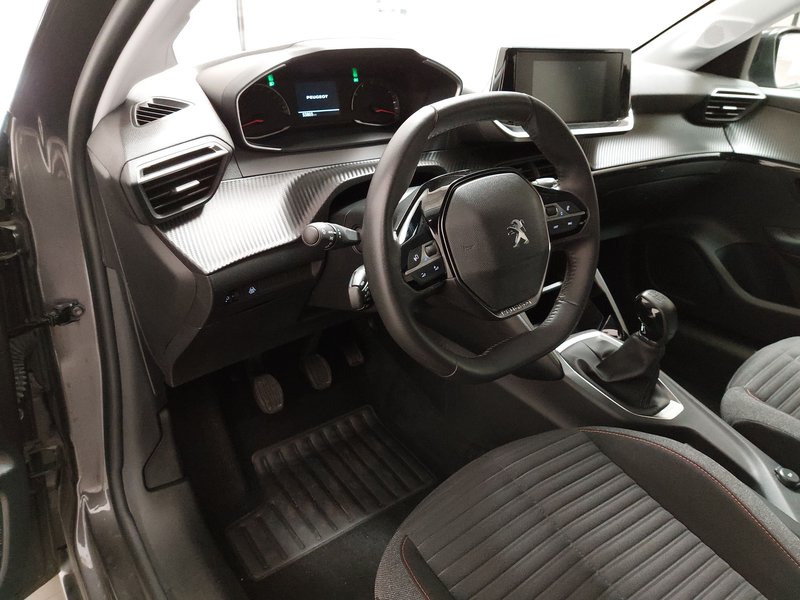 Peugeot 208 1.2 PureTech • 360° kamera • digitalni instrumenti — 6