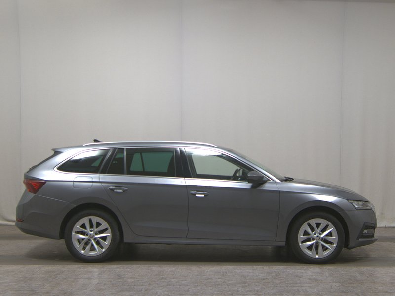Škoda Octavia Kombi 1.4 TSI iV automatik Style • HUD • Full LED