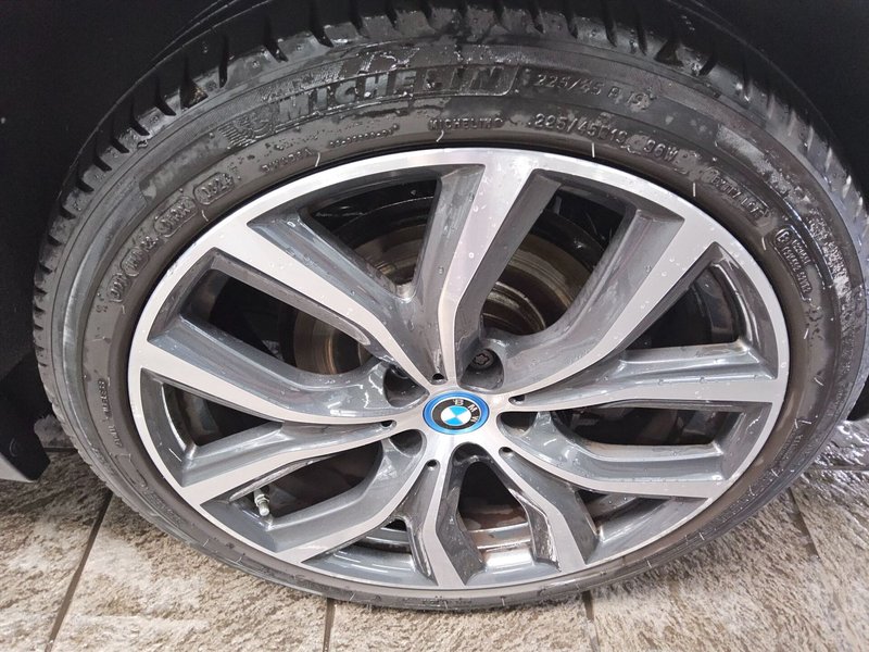 BMW X1 xDrive25e automatik Advantage • HUD • ACC — 10