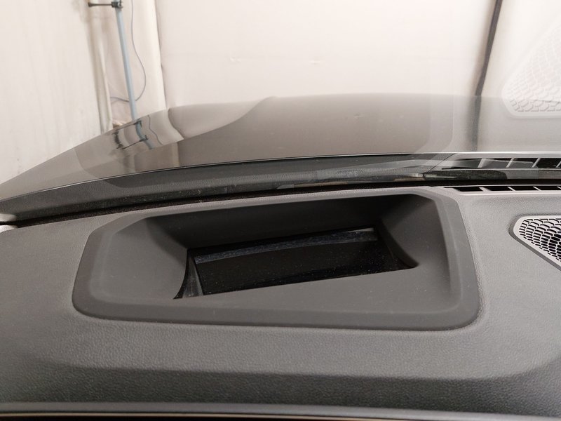 BMW 320d Touring automatik • AHK • HUD — 15