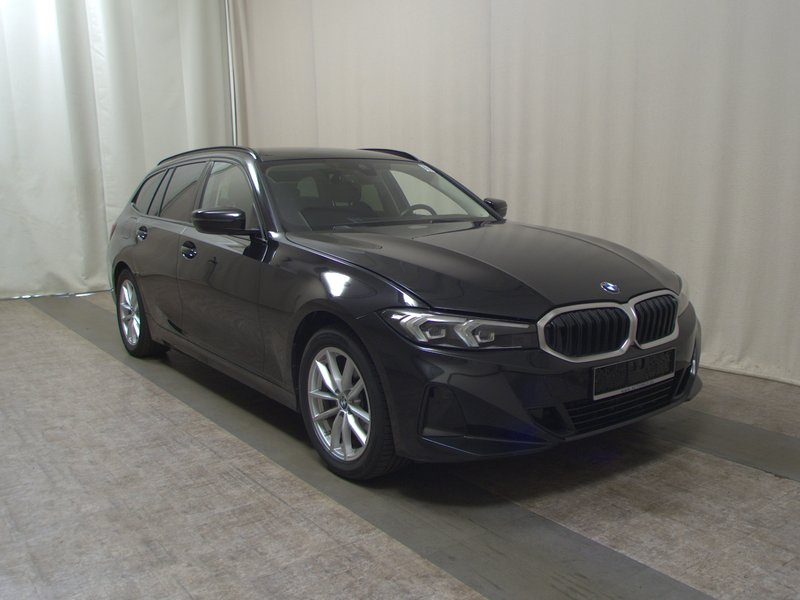 BMW 320d Touring automatik • AHK • HUD — 3