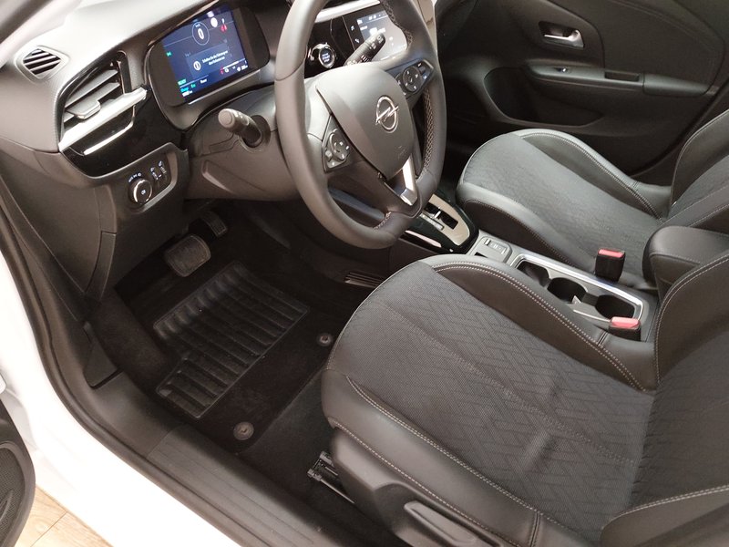 Opel Corsa-e Elegance • ACC • Full LED — 6