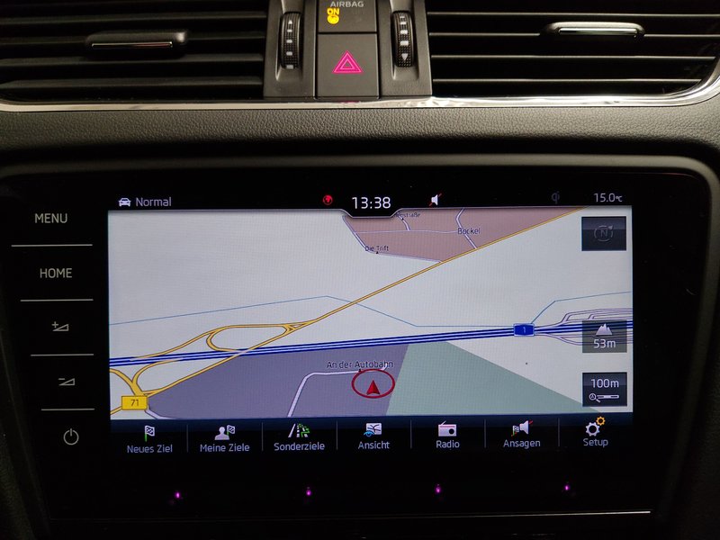 Škoda Octavia Combi 2.0 TDI Soleil • električna vrata prtljažnika • navigacija — 17