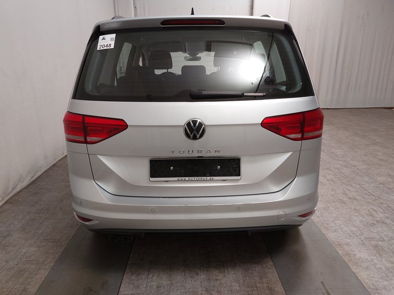 Volkswagen Touran 2.0 TDI automatik Comfortline • Električna peta vrata — 14