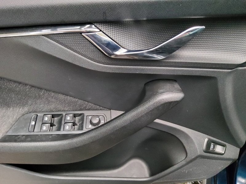 Škoda Kamiq 1.0 TSI automatik Style • ACC • električna vrata prtljažnika — 10