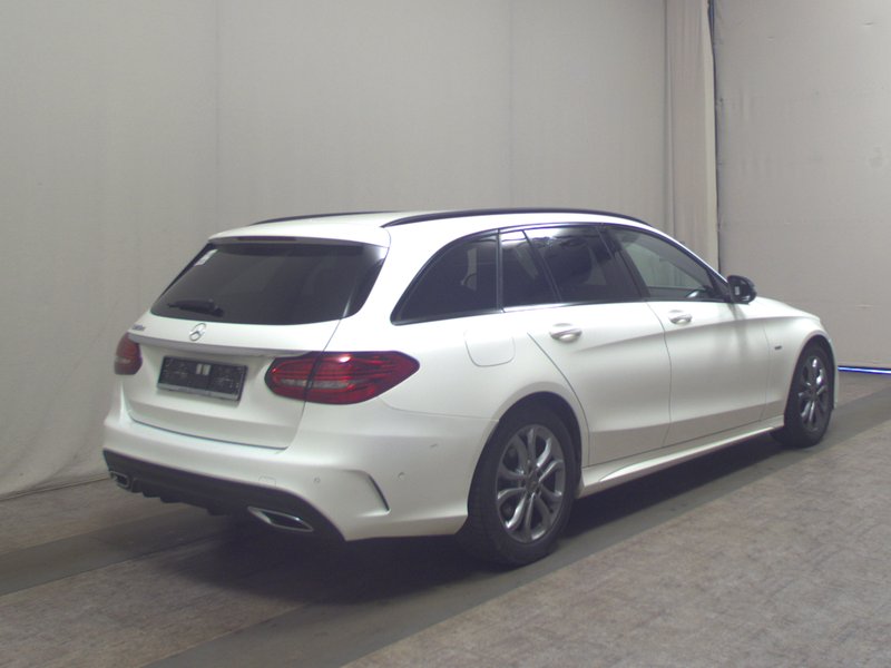 Mercedes-Benz C 220 d karavan automatik AMG Line • ACC • digitalni instrumenti — 4