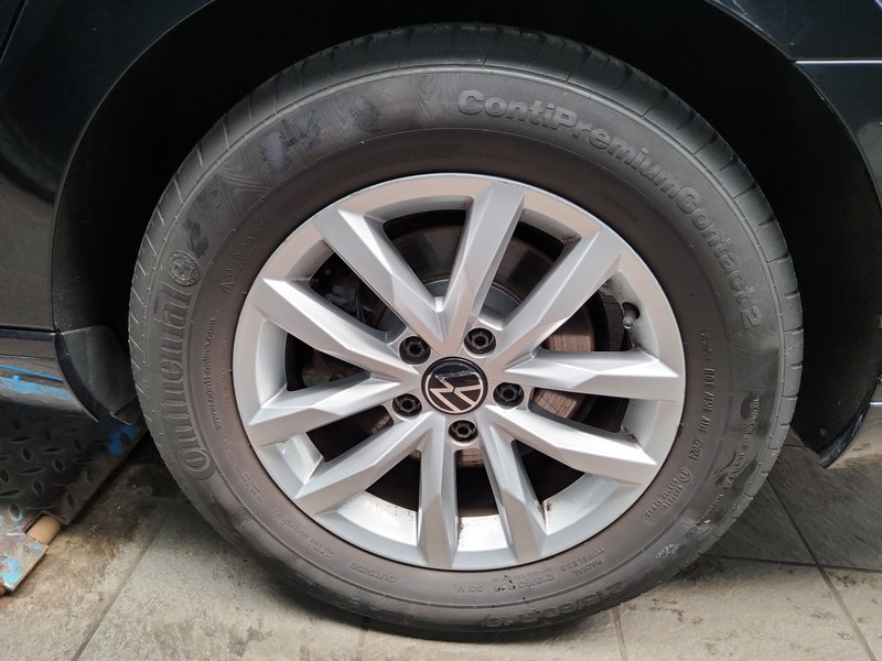 Volkswagen Passat Variant 2.0 TDI automatik Business • ACC • AHK — 11