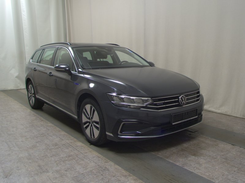 Volkswagen Passat Variant GTE 1.4 TSI automatik • ACC • kuka — 11