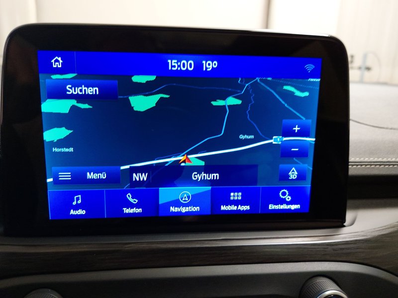 Ford Focus Turnier 1.5 EcoBlue automatik Vignale • ACC • el. peta vrata — 21
