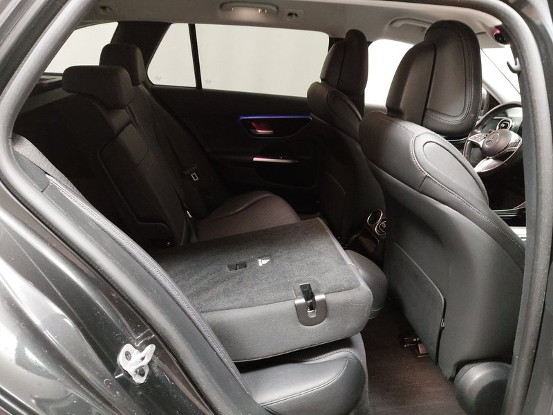 Mercedes-Benz C 300 e karavan automatik Avantgarde • ACC • AHK — 11