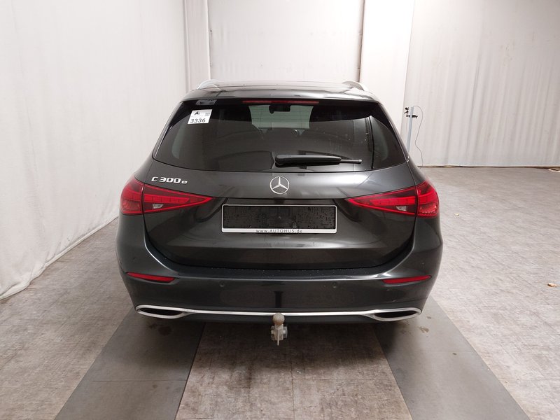 Mercedes-Benz C 300 e karavan automatik Avantgarde • ACC • AHK — 14