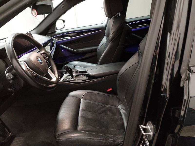 BMW 520d Touring Luxury-Line automatik • ACC • AHK — 6