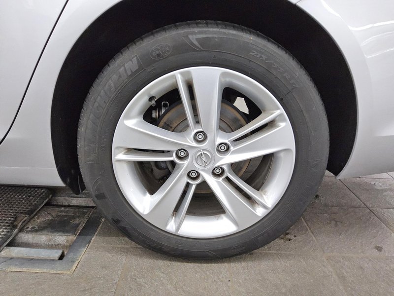 Opel Insignia ST 1.5 D Business Edition automatik • LED • AHK — 10