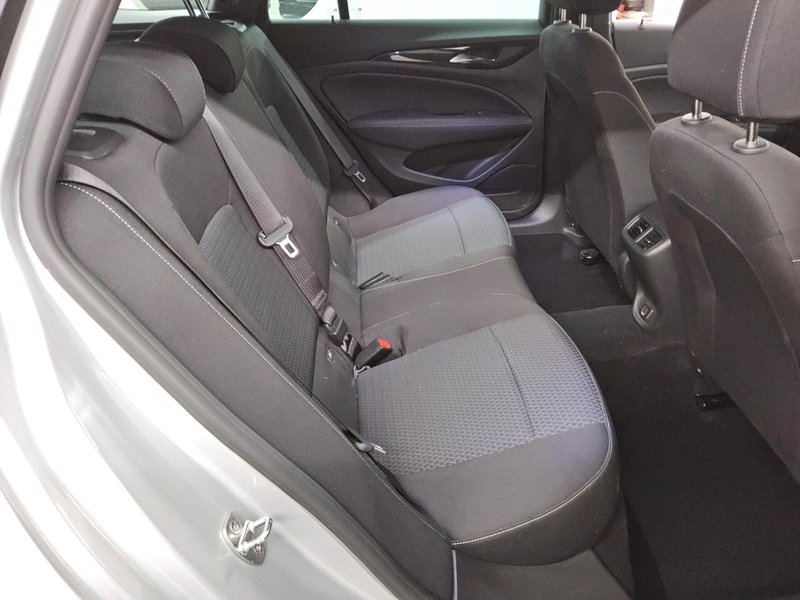Opel Insignia ST 1.5 D Business Edition automatik • LED • AHK — 13