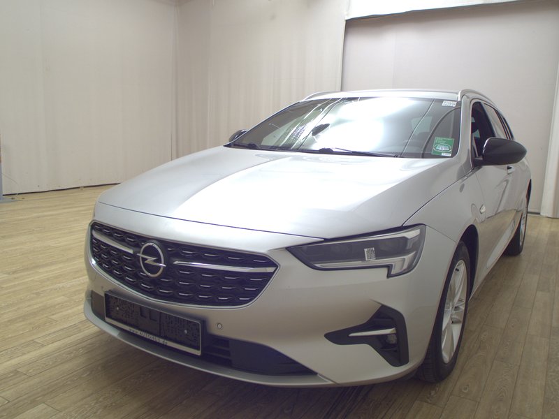 Opel Insignia ST 1.5 D Business Edition automatik • LED • AHK — 2
