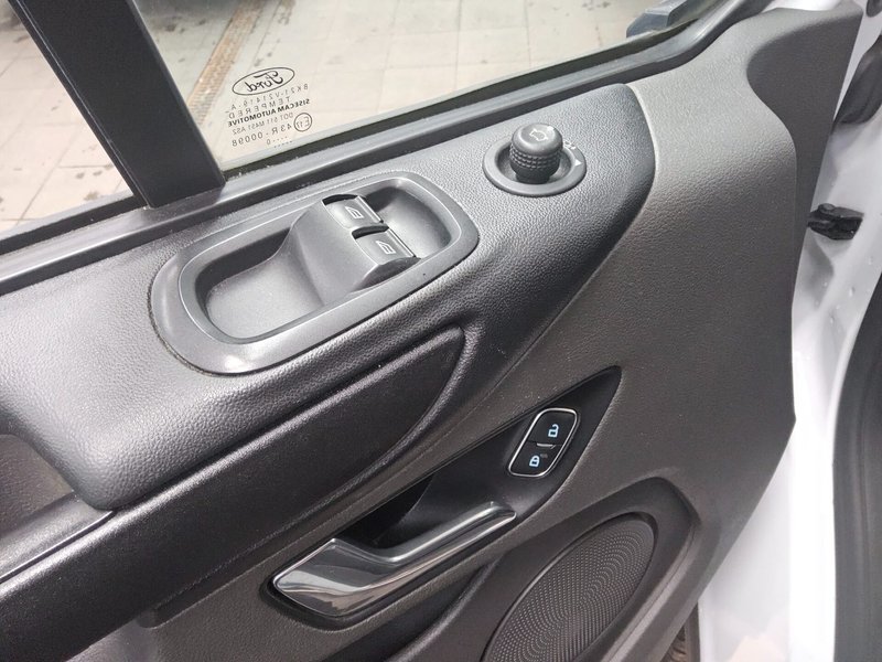 Ford Transit Custom 2.0 TDCi Trend automatik — 9