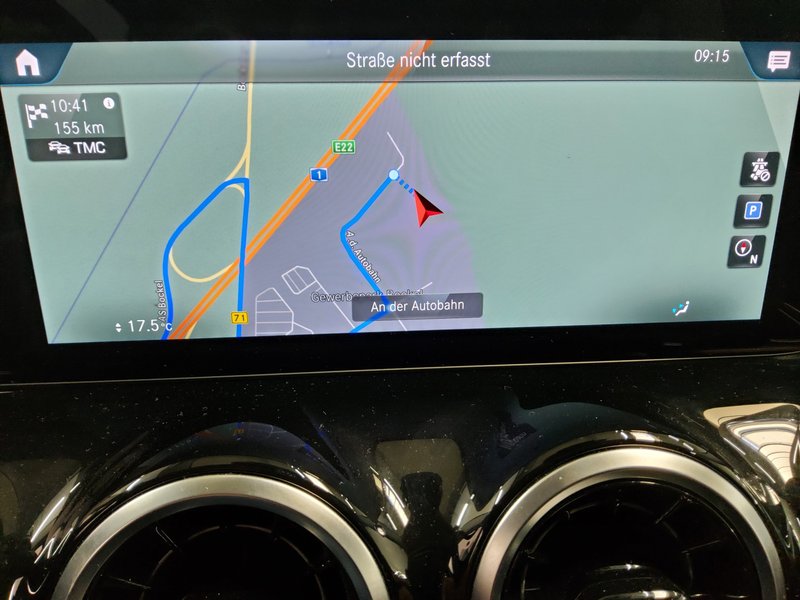 Mercedes-Benz GLA 180 d automatik Style • koža • Full LED — 7