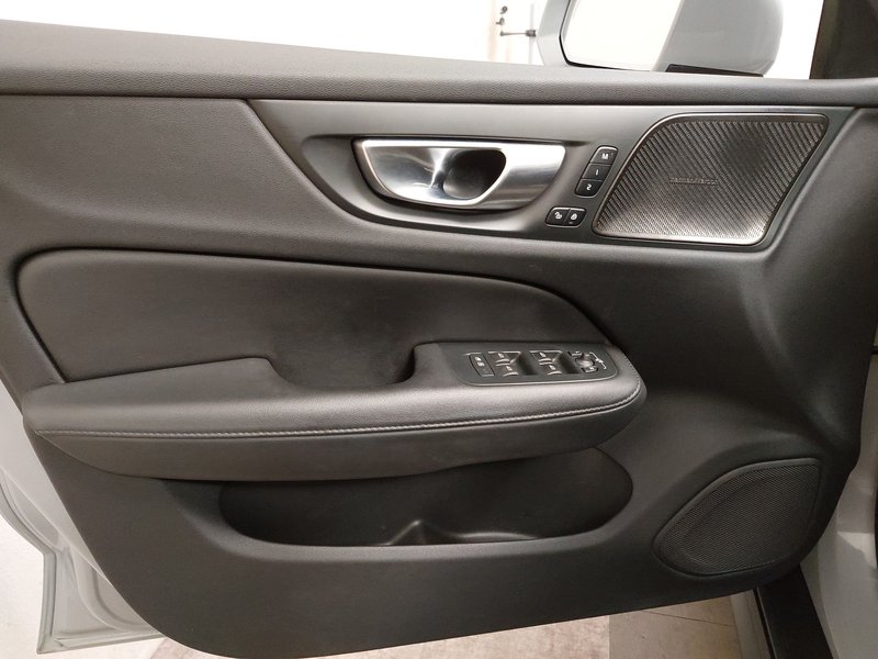 Volvo V60 Plus AWD automatik • Full LED • ACC — 5
