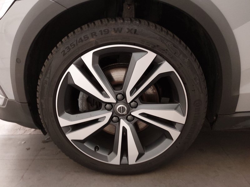 Volvo V60 Plus AWD automatik • Full LED • ACC — 8
