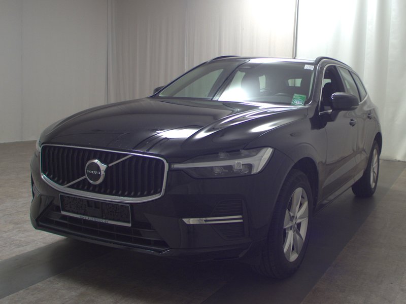 Volvo XC60 B4 D AWD automatik Core • električna vrata • Full LED — 2