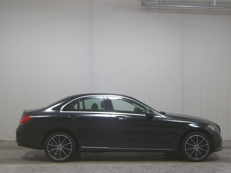 Mercedes-Benz C 300 de automatik Avantgarde • AHK • LED