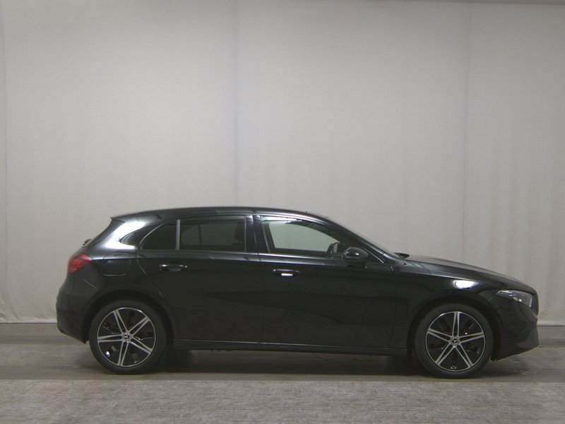 Mercedes-Benz A 250 e automatik Progressive • Full LED • digitalni instrumenti