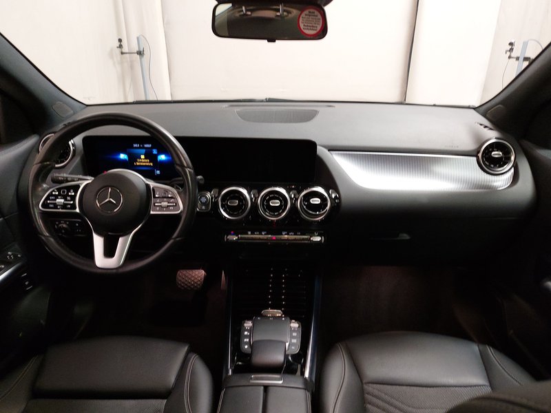 Mercedes-Benz GLA 220 d 4MATIC automatik Progressive • ACC • kuka — 17