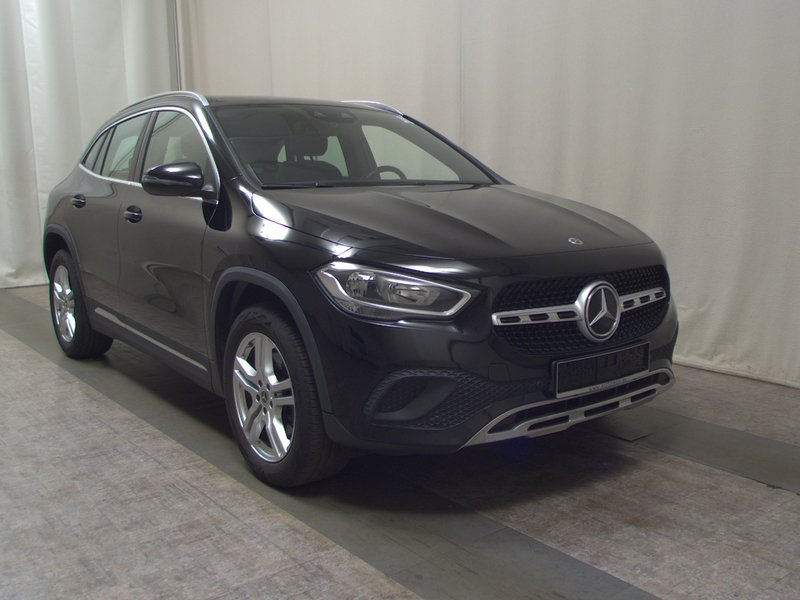 Mercedes-Benz GLA 220 d 4MATIC automatik Progressive • ACC • kuka — 3
