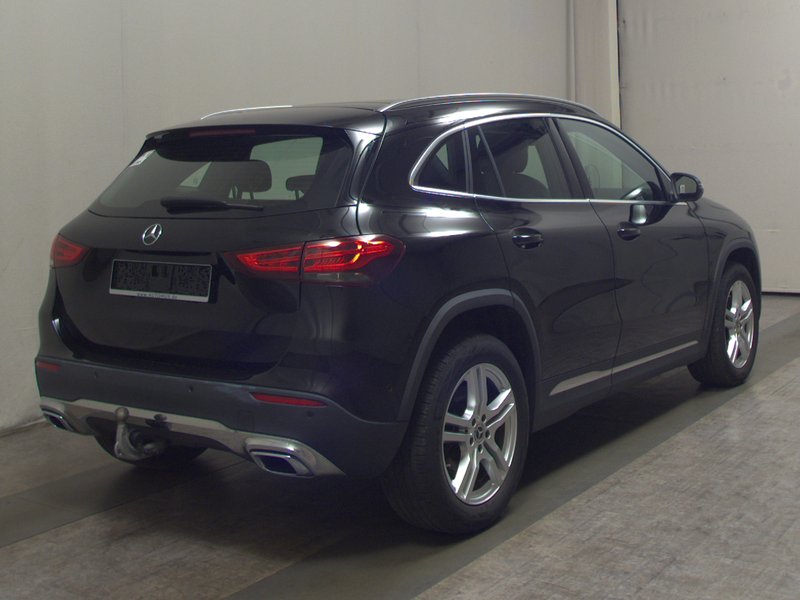 Mercedes-Benz GLA 220 d 4MATIC automatik Progressive • ACC • kuka — 4
