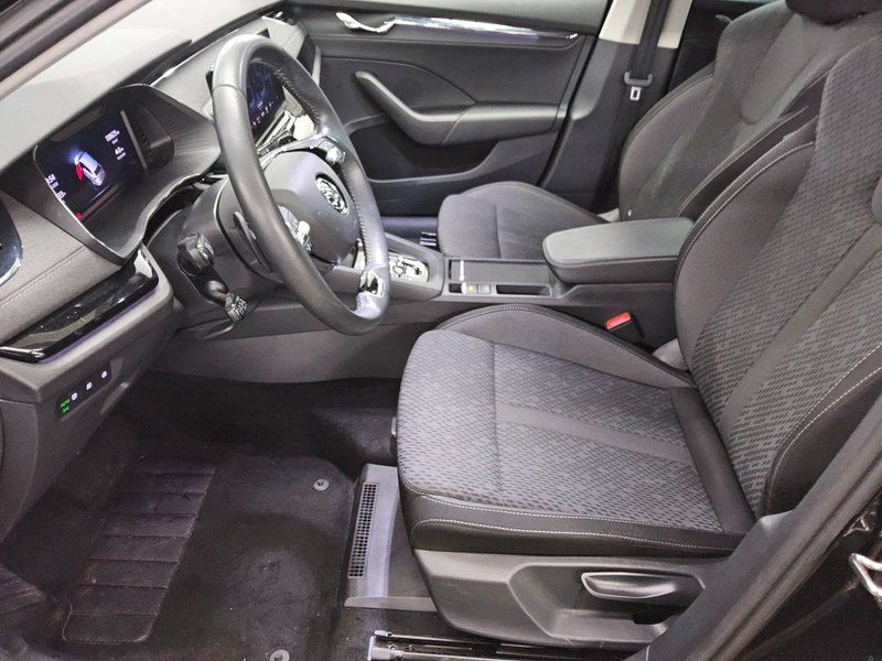 Škoda Octavia Kombi 1.5 TSI automatik Style • ACC • AHK — 9