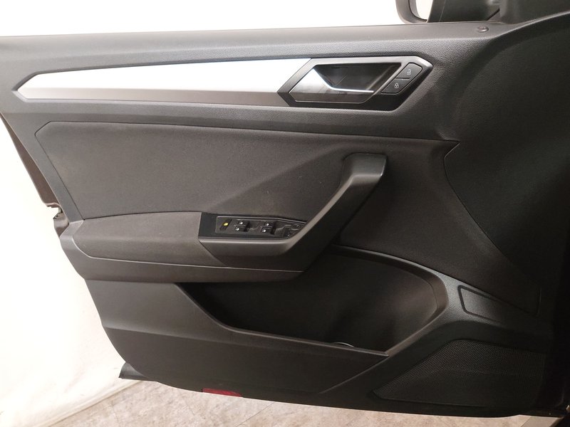 Volkswagen T-Roc 1.0 TSI Life • ACC • LED — 5