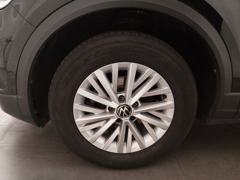 Volkswagen T-Roc 1.0 TSI Life • ACC • LED — 8