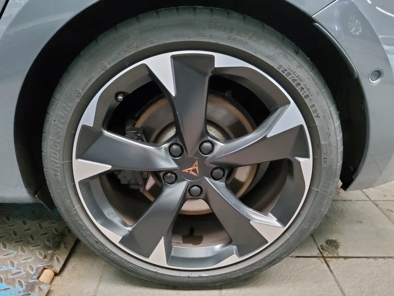CUPRA Leon 2.0 TSI automatik • ACC • LED — 11