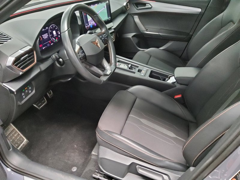 CUPRA Leon 2.0 TSI automatik • ACC • LED — 9