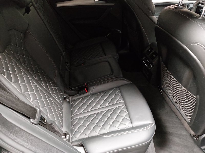 Audi Q5 50 TDI quattro automatik advanced • 360° kamera • el. peta vrata — 12