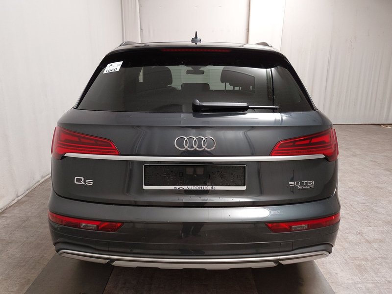 Audi Q5 50 TDI quattro automatik advanced • 360° kamera • el. peta vrata — 14