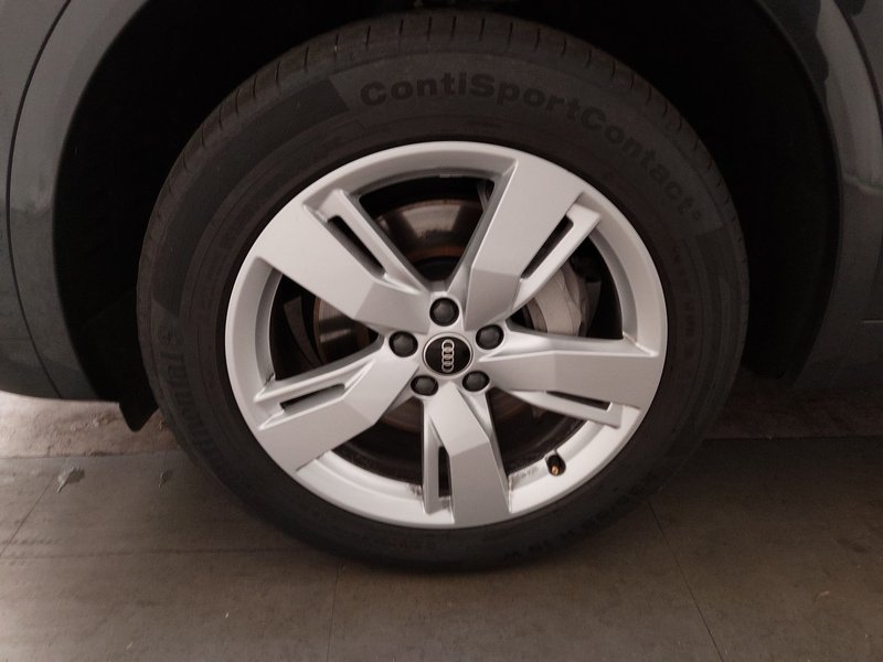 Audi Q5 50 TDI quattro automatik advanced • 360° kamera • el. peta vrata — 8