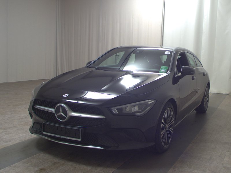 Mercedes-Benz CLA 200 d Shooting Brake automatik Progressive • LED — 2