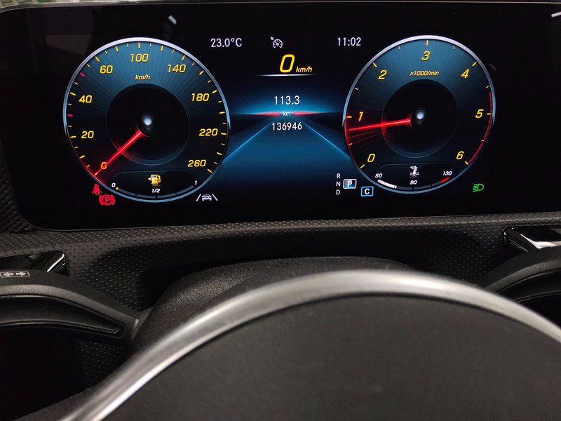 Mercedes-Benz CLA 200 d Shooting Brake automatik Progressive • LED — 8