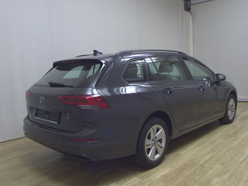 Volkswagen Golf 8 Variant 2.0 TDI automatik Life • ACC • bežično punjenje — 4