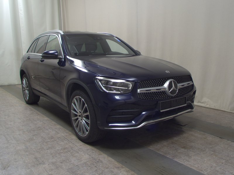Mercedes-Benz GLC 300 de 4MATIC automatik AMG-Line • električna peta vrata — 3