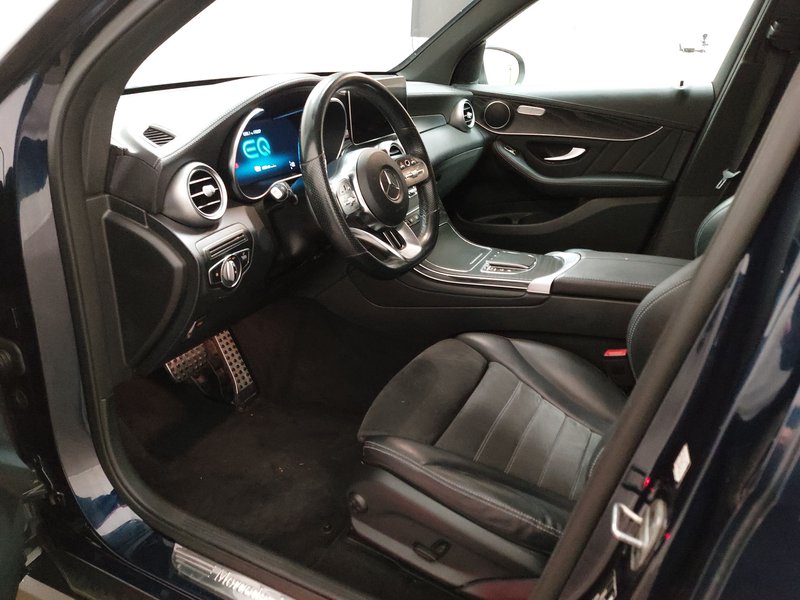 Mercedes-Benz GLC 300 de 4MATIC automatik AMG-Line • električna peta vrata — 6