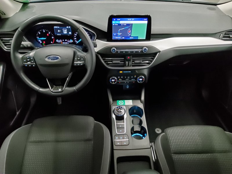 Ford Focus 1.5 EcoBlue automatik Cool&Connect • 360° kamera • LED — 5