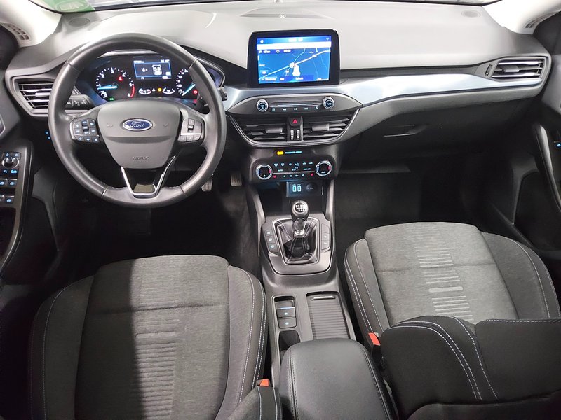 Ford Focus Turnier 2.0 EcoBlue Active • AHK • el. peta vrata — 5
