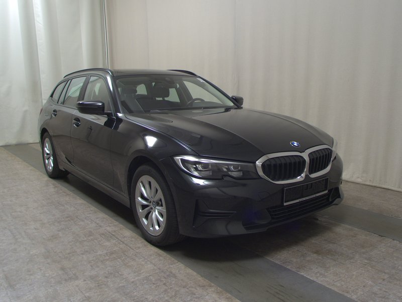 BMW 320d Touring xDrive automatik Advantage • LED • AHK — 3