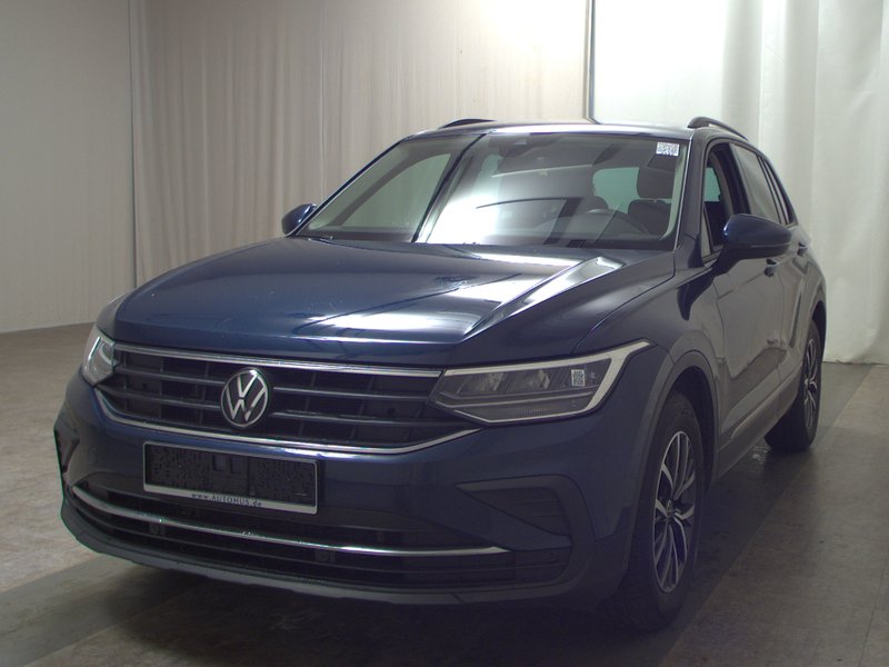 Volkswagen Tiguan 2.0 TDI Life automatik • ACC • bežično punjenje — 2